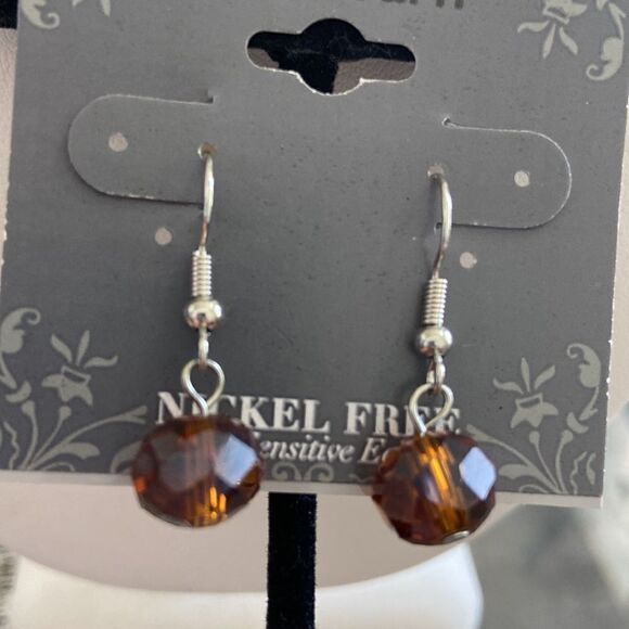 Dress Barn NWT Earrings Nickel Free Silver details with a pendant brown bead - Picture 3 of 6